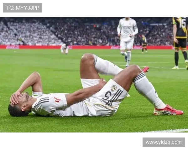 皇马表面稳定,比赛节奏失控现象逐步反映,对赛季走势形成制约 皇马表面稳定,比赛节奏失控现象逐步反映,对赛季走势形成制约